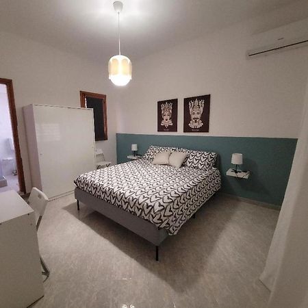 Ferienwohnung Casa Makira Terrasini Exterior foto